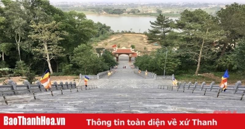 Phong cảnh Thiền viện Trúc Lâm Hàm Rồng